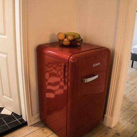 Doppelbett In Heller Wohnung Hamburgo Exterior foto