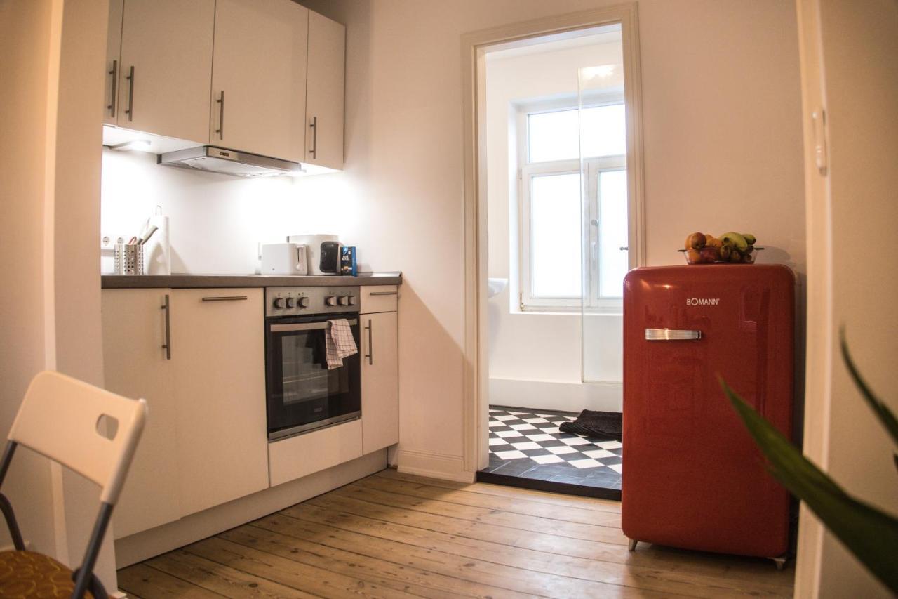 Doppelbett In Heller Wohnung Hamburgo Exterior foto