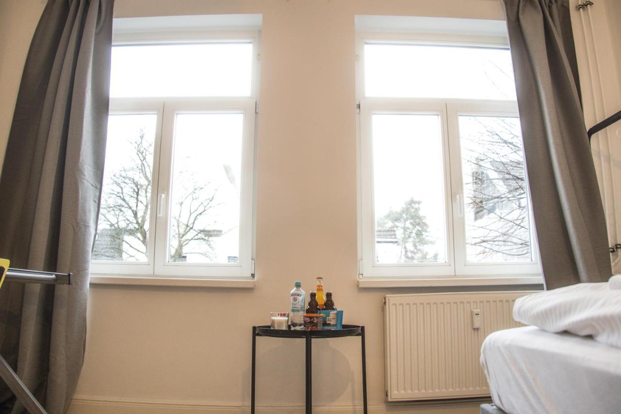 Doppelbett In Heller Wohnung Hamburgo Exterior foto